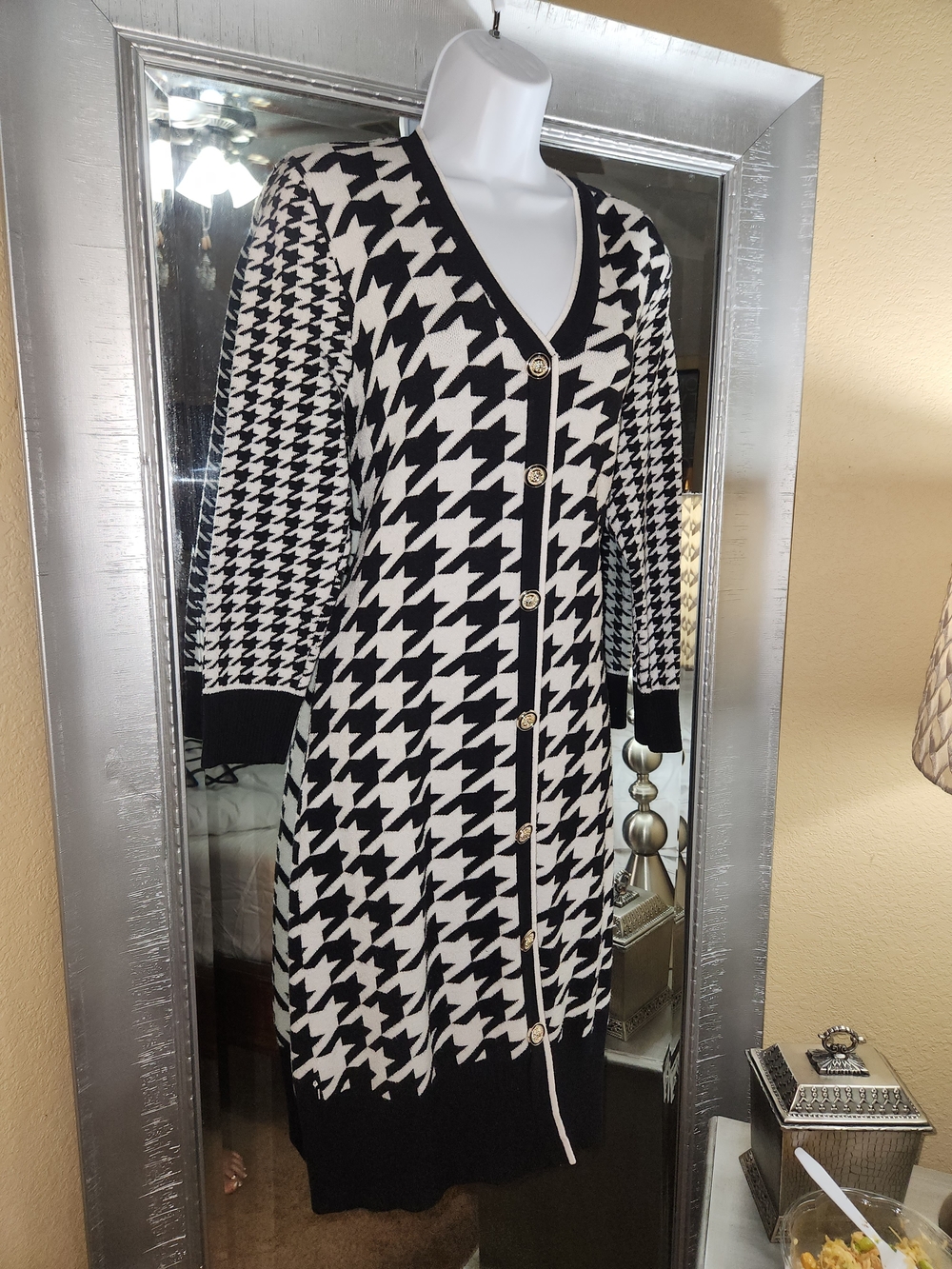 Classic Black & White Houndstooth Long Sleeve Button Cardigan Dress